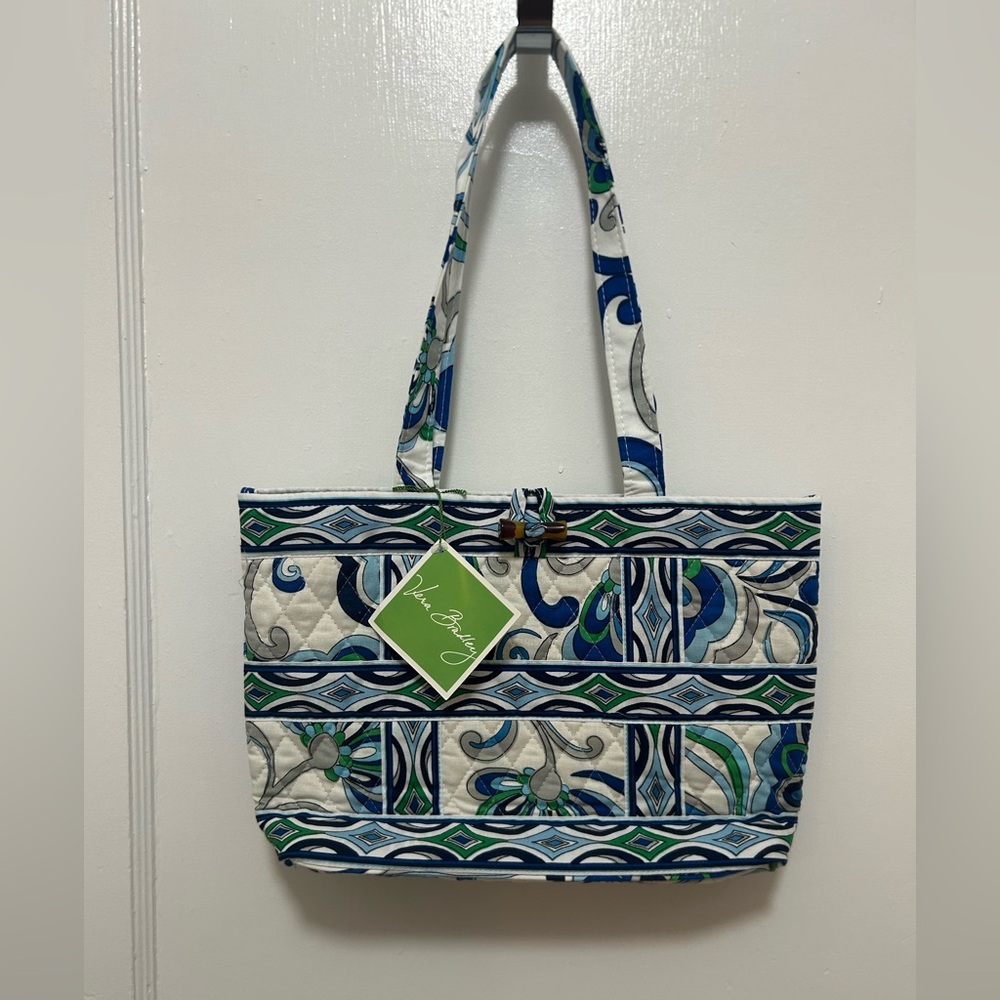 Vera Bradley Mediterranean White Tic Tac Tote - Picture 8 of 8